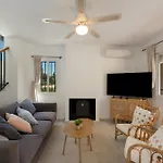 Beachside Townhouse - Sleeps 8 Dom wakacyjny *