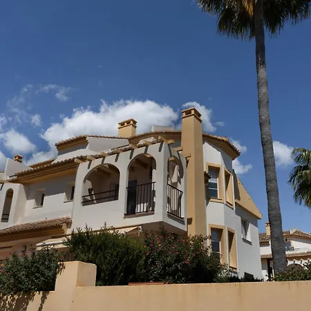 Ferienhaus Beachside Townhouse - Sleeps 8 *