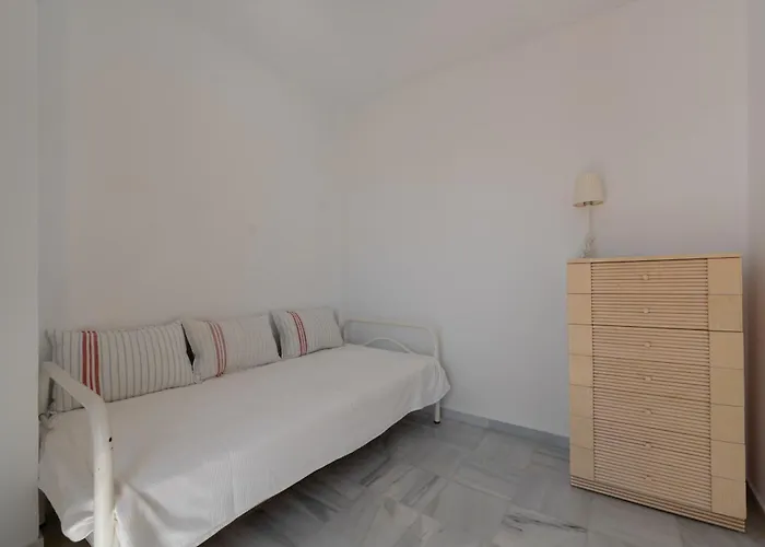 Beachside Townhouse - Sleeps 8 Vakantiehuis *