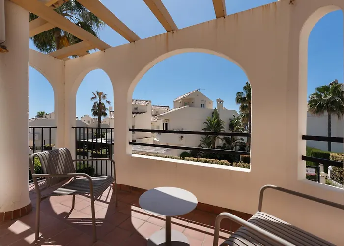Vakantiehuis Beachside Townhouse - Sleeps 8 *